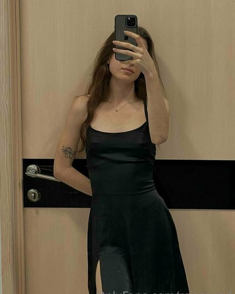 miareeed top pornstar pic