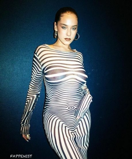 Maeta hot pornstar img