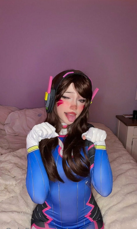 rosylaurenhours star erotic picture