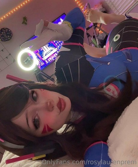 rosylaurenhours adult actress gallery