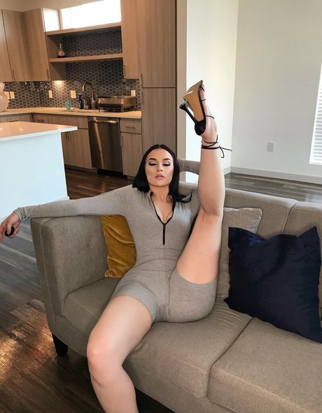 Missrichand porn star photo