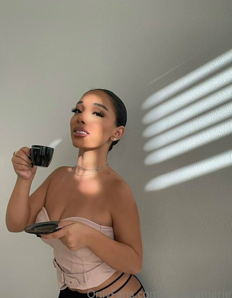 itskiaramarie pornstar art pics