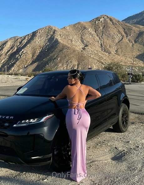 itskiaramarie porn model photos