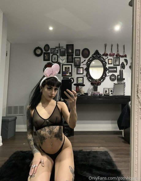 gothhbabyy erotic actress gallery