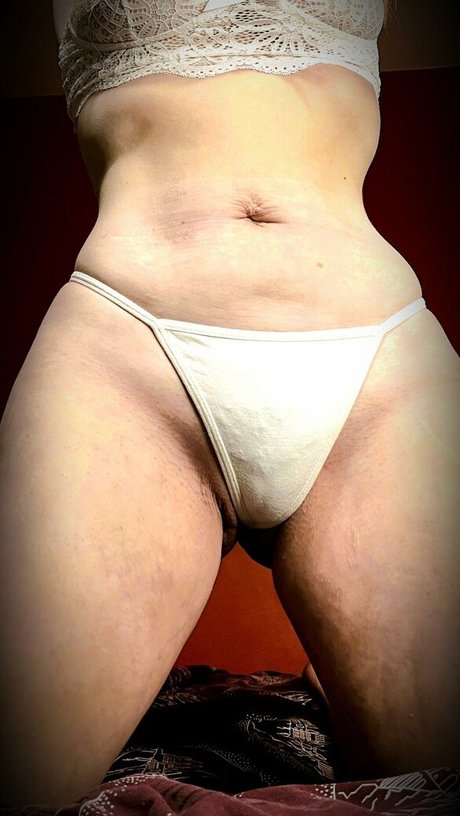 MsVnsfw star erotic image