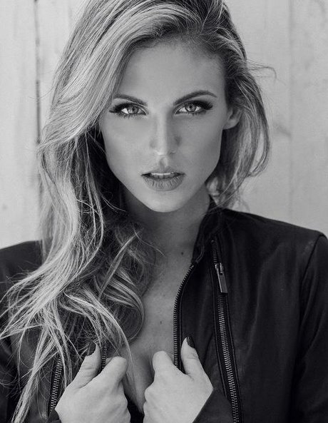 ItsRyannMurphy pretty pornstar images