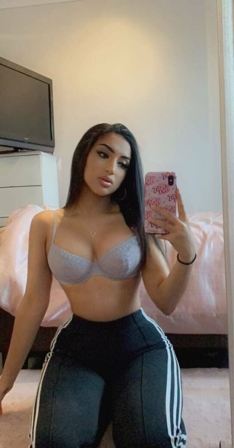 brownbarbieexxx star porn photo