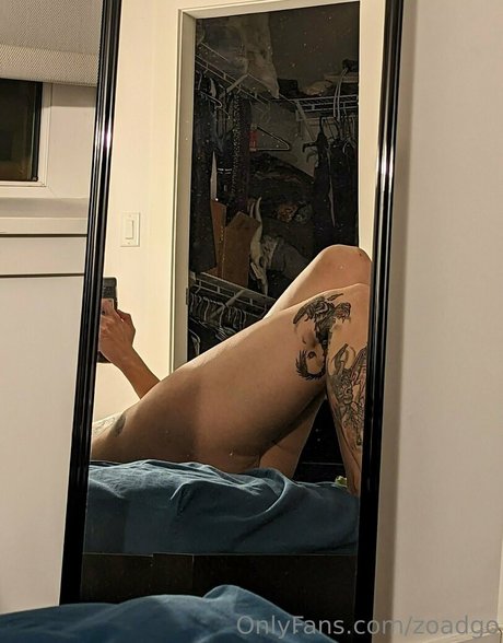 zoadgo pornstar naked picture