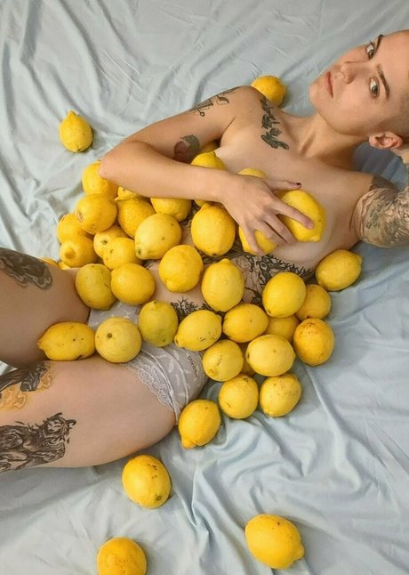 zoadgo pornographic star photo