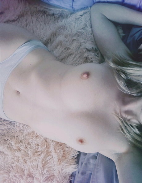 deniedlilly pornstar erotic gallery