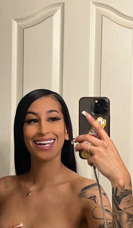 yurbae pretty star pics