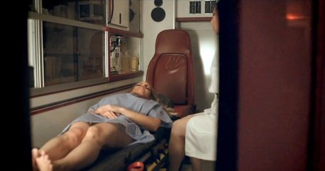 Trish Stratus star naked picture