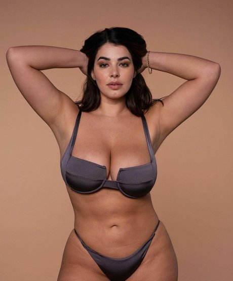 Anna Rebellato nudes star gallery