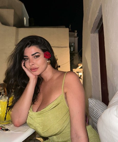 Anna Rebellato pornstar nude pic