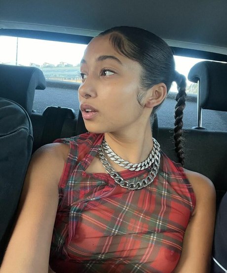 Bbtrickz star erotic archive