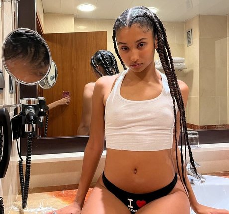 Bbtrickz star nudes pic