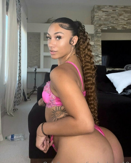 jordanlewis18 naked pornstar pic