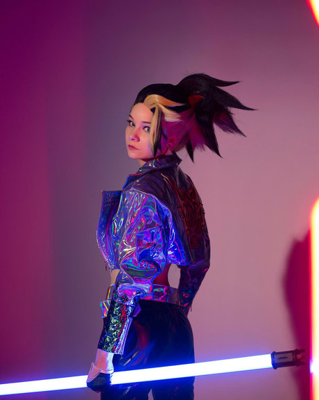 Penkarui model nudes img