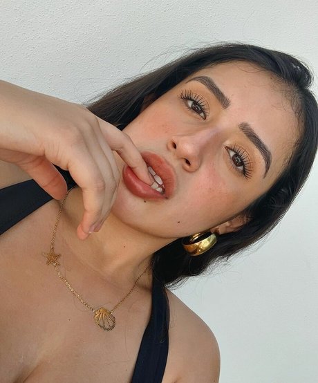 baelib pornographic star image