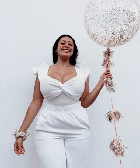 baelib high quality model pic