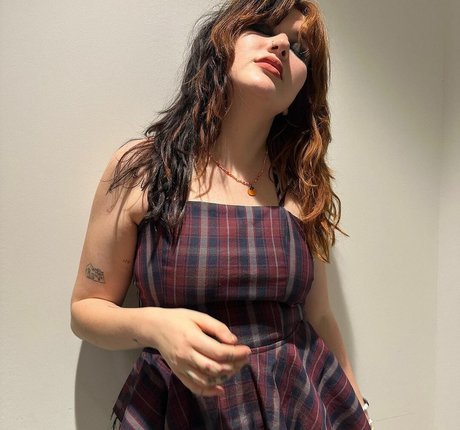 Gayle naked pornstar gallery