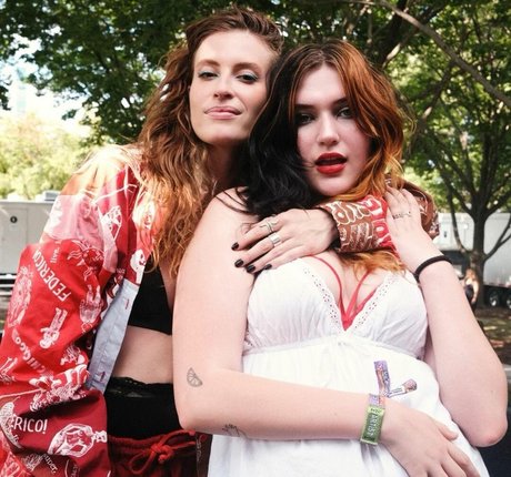 Gayle free model images