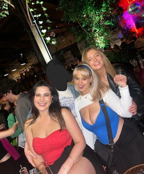 Jasmine Ramage erotic model pics