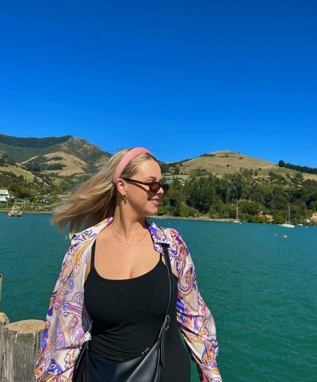 Jasmine Ramage erotic actress galleries