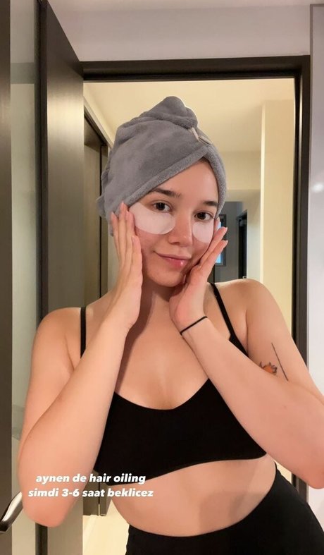 miafitz hot actress images