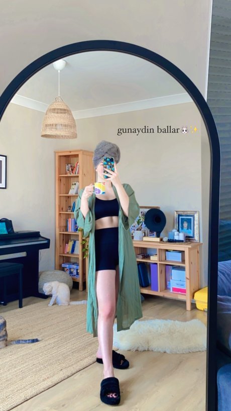 miafitz top star archive