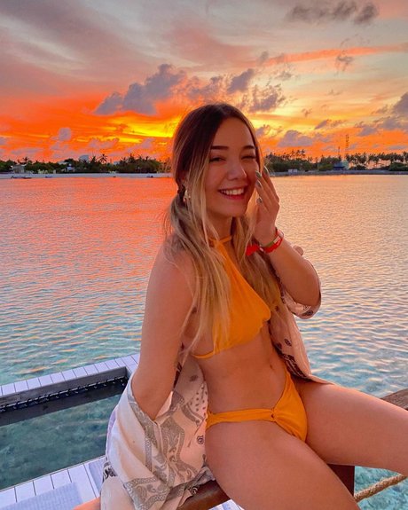 miafitz pornstar hot photos