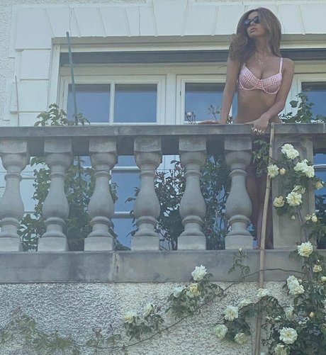 Zahia Dehar pornstar hd archive