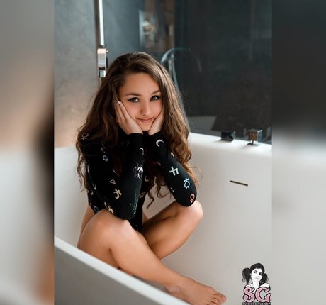 eris jstr art pornstar photo