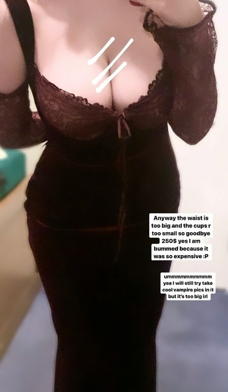 Ameliimoo model hot photo