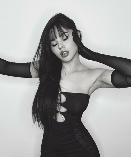 _colovic jana_ nice pornstar picture