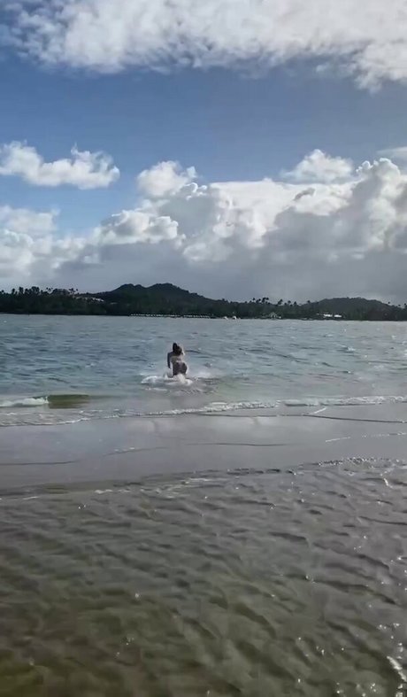 Leticia Spiller star nude gallery