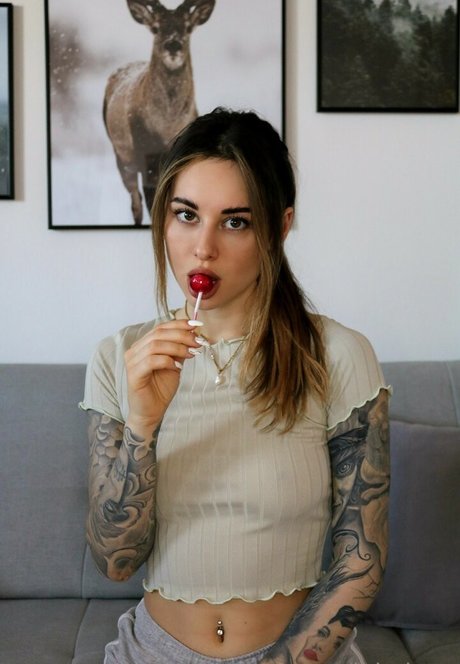 just lola20 pretty model gallery