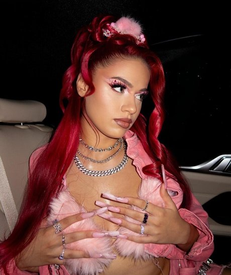 badmomzjay star porn photos