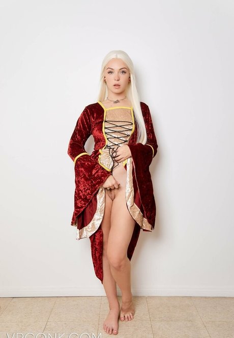 Lilly Bell nice actress photos