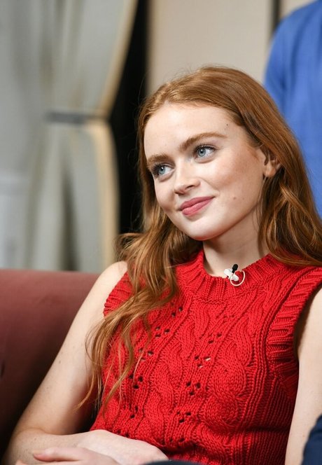 Sadie Sink erotic pornstar picture