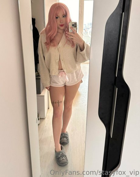 stasyfox vip beautiful model photo