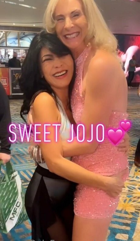 mssaigon naked pornstar gallery