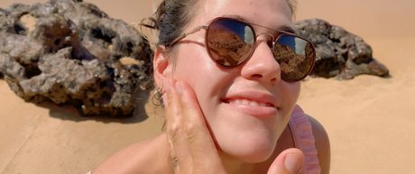 popular onlyfans beautiful xxx photos