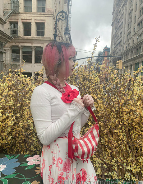 pearlpeony Profile pic