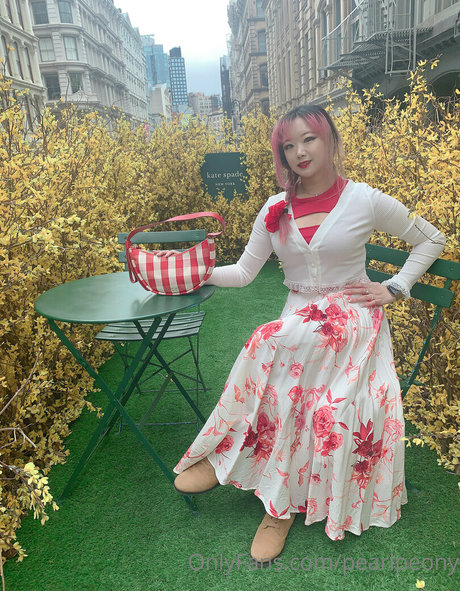 pearlpeony sex pornstar pictures