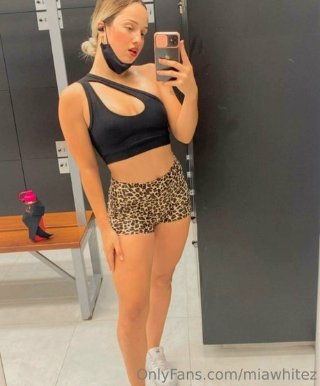 miawhitez star porn archive