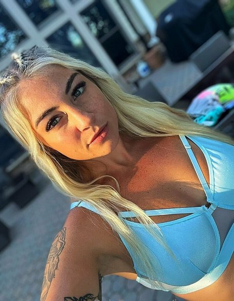 jennnayee exclusive pornstar images