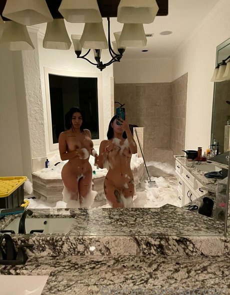 GazzyGurl exclusive pornstar photo