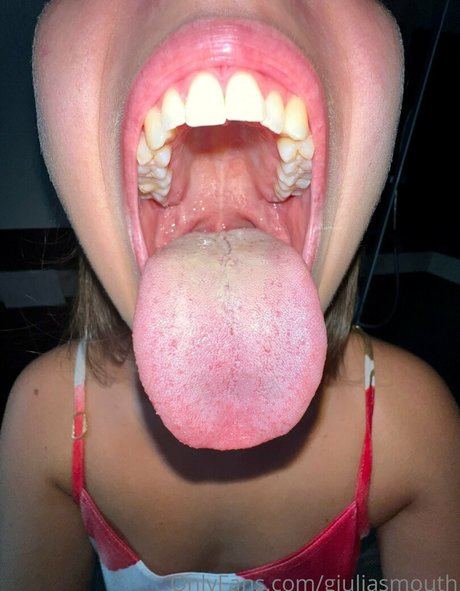 giuliasmouth high quality star images