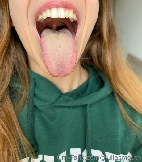 giuliasmouth nudes star photo